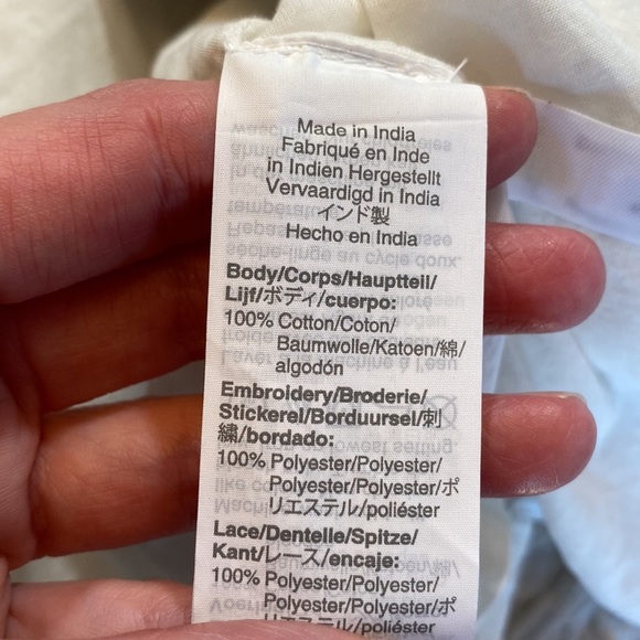 J. CREW Point Sur Eyelet Navy Crochet Trim Top sz XS - Picture 10 of 12